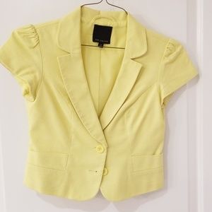 The Limited yellow cropped jacket xs